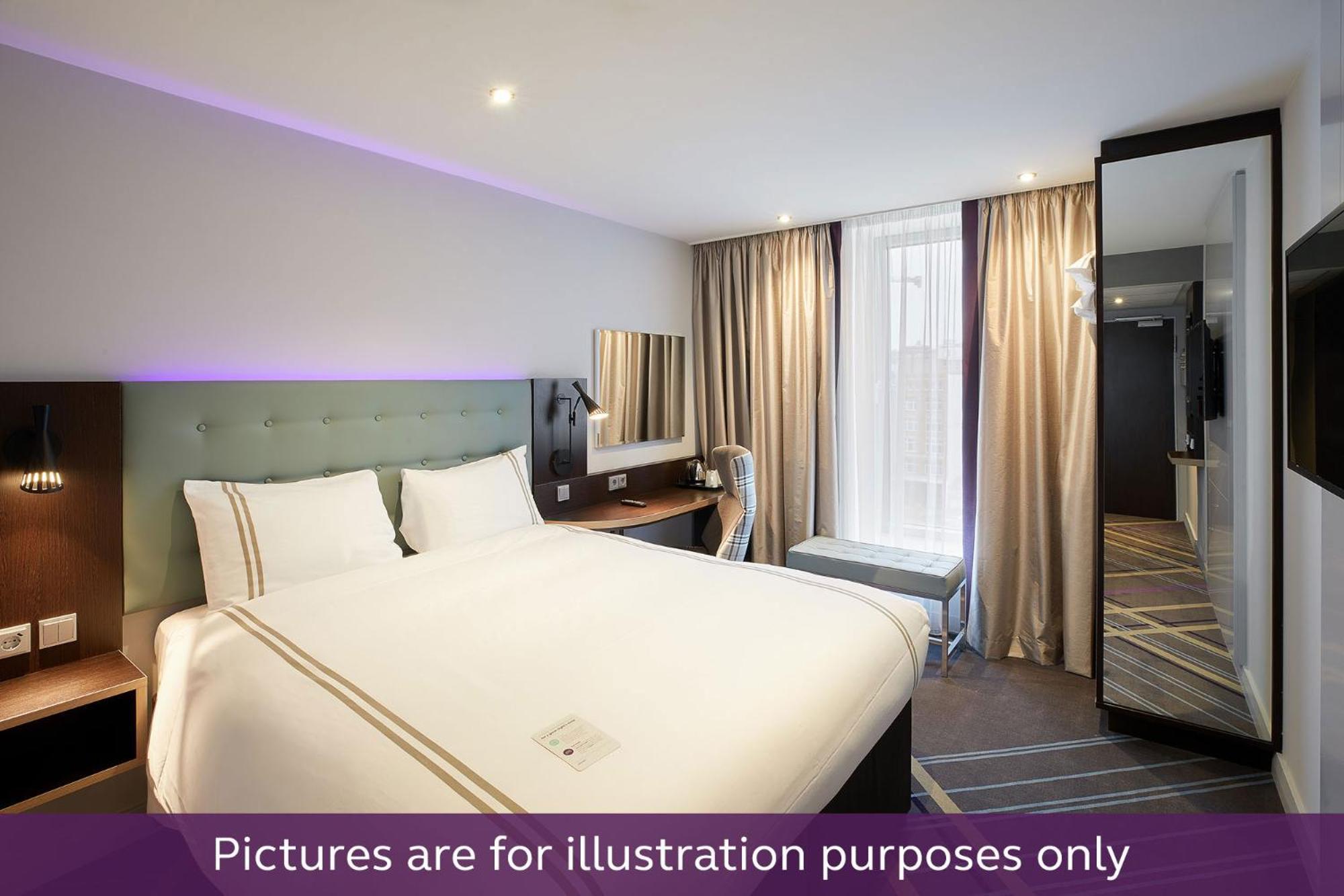 Premier Inn Luebeck City Stadtgraben Lübeck Exterior foto