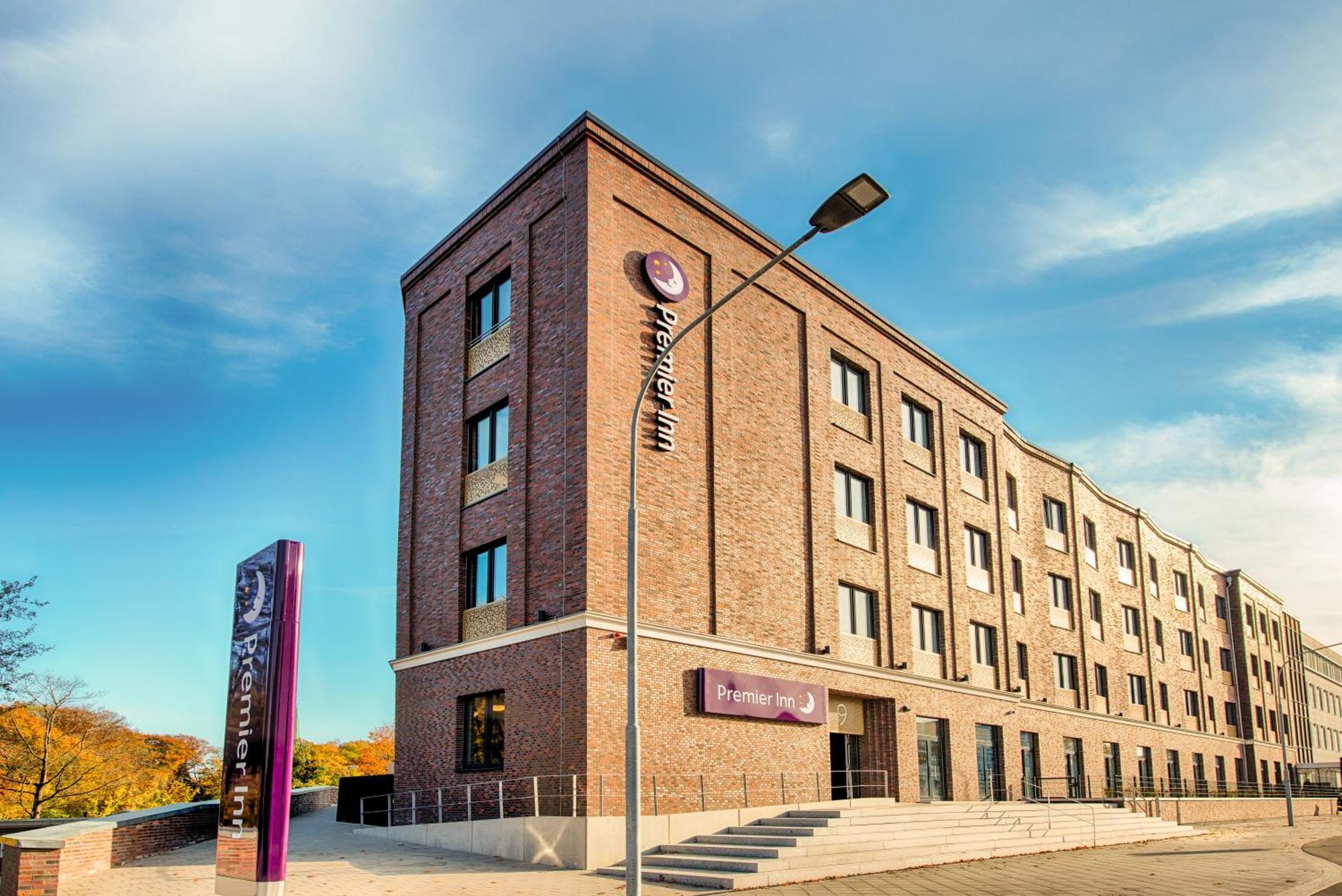 Premier Inn Luebeck City Stadtgraben Lübeck Exterior foto